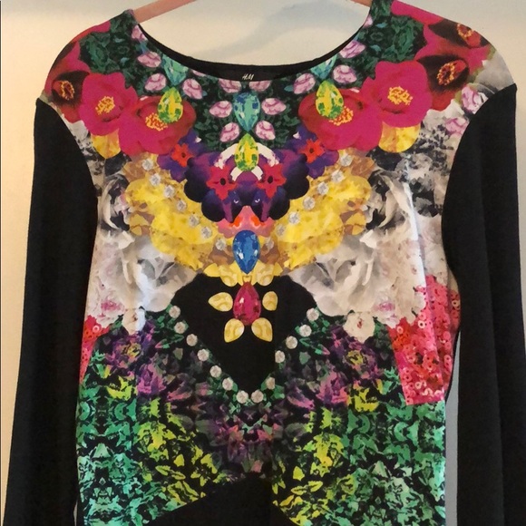 🎁 H&M dress with cut out back - Picture 3 of 5